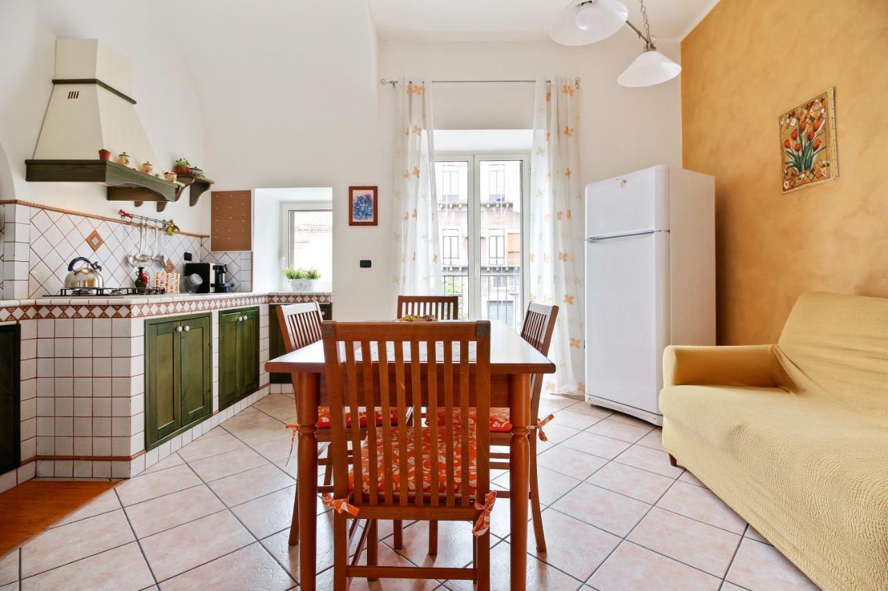 Central Balcony Apartment Catania Luaran gambar